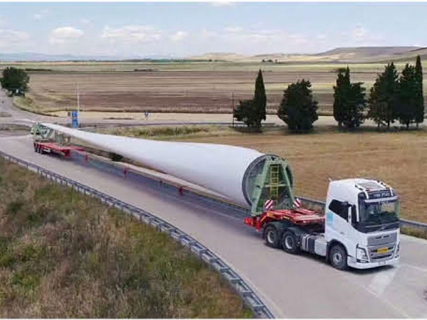 风电叶片抽拉运输专用车